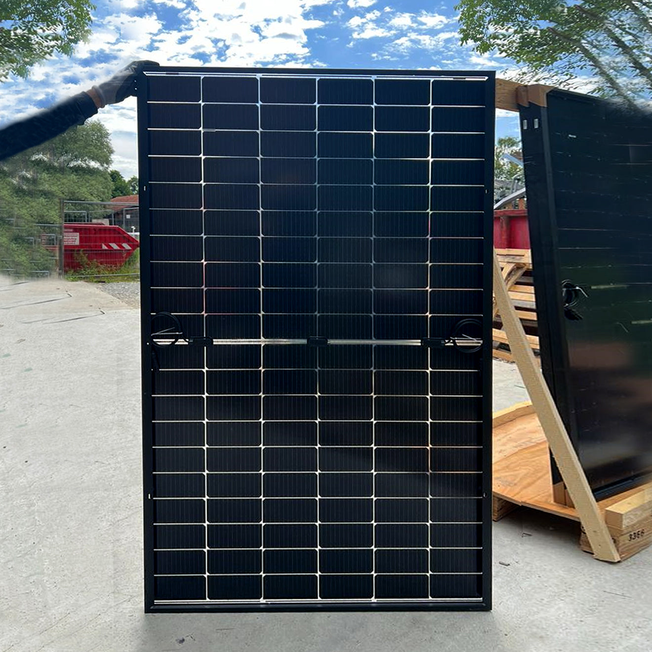 Panel solar vidrio-vidrio bifacial MSMDxxxM400-HJT6DSN de 120W