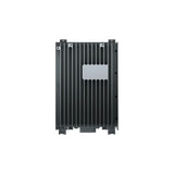 Rückseite der Hoymiles HB-4020-S mit Kühlrippen und Griffmulde